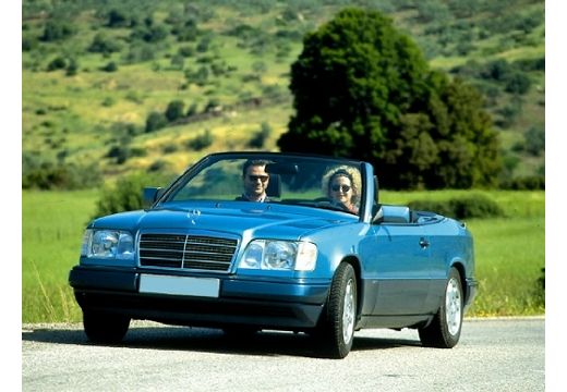 MERCEDES-BENZ E 220 Kabriolet Cabrio 124 2.2 150KM (benzyna)