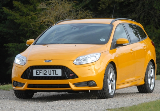 FORD Focus ST2 Kombi V 2.0 250KM (benzyna)