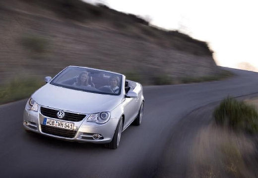 VOLKSWAGEN Eos 2.0 TDI DPF DSG Kabriolet I 140KM (diesel)