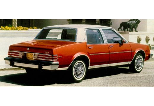 BUICK Skylark 2.3 Coupe I 115KM (benzyna)