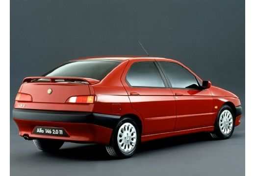 Alfa Romeo 146 Zdjęcia