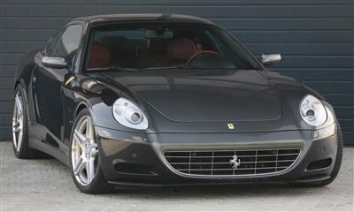 FERRARI 612