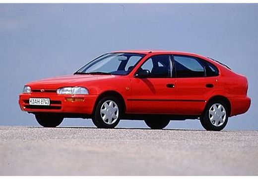 Toyota Corolla 1.4 16V XLi Hatchback Liftback III 88KM (benzyna)