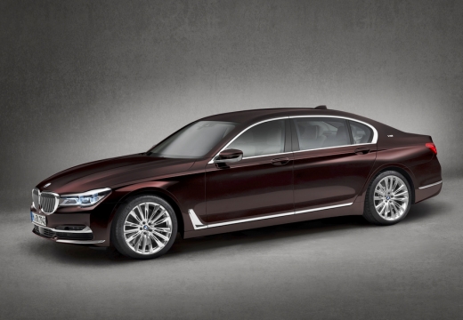 BMW 750i Sedan G11 G12 I 4.4 450KM (benzyna)