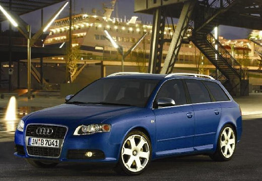 AUDI S4 Avant 4.2 Quattro Kombi 8E II 344KM (benzyna)
