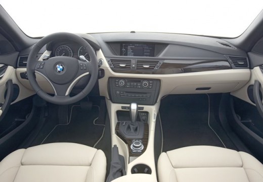 BMW X1 универсал
