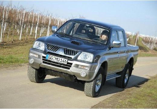 MITSUBISHI L 200 Pickup I