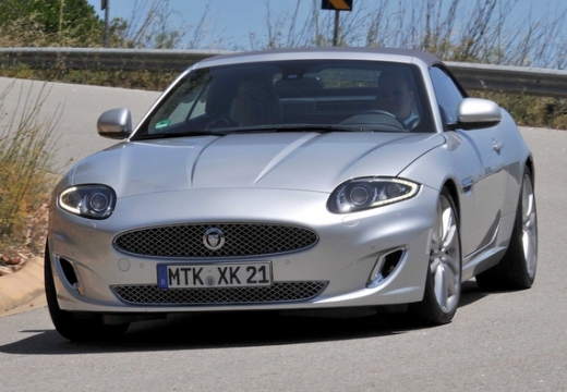 JAGUAR XKR-S Kabriolet Convertible II 5.0 550KM (benzyna)