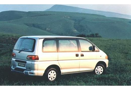 MITSUBISHI Space Gear Van