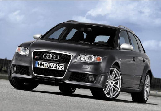 AUDI RS 4 Avant Kombi 8E II 4.2 420KM (benzyna)