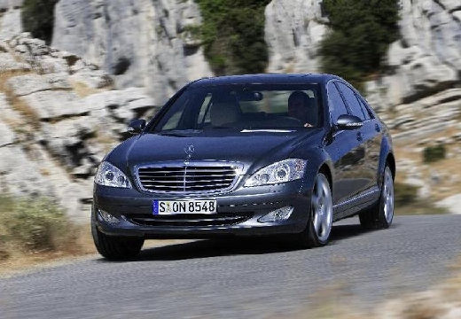 MERCEDES-BENZ Klasa S W 221 I sedan szary ciemny przedni lewy