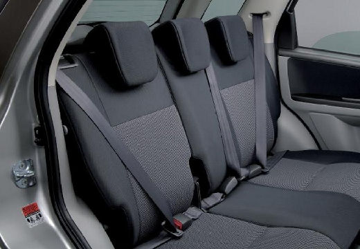 suzuki swift 2006 isofix