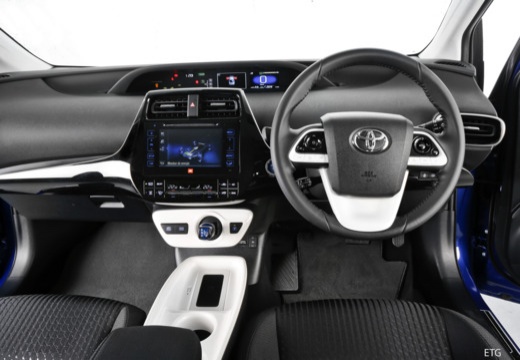 Toyota Prius IV hatchback tablica rozdzielcza