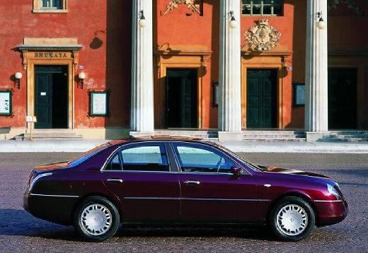 LANCIA Thesis I sedan bordeaux (czerwony ciemny) boczny prawy