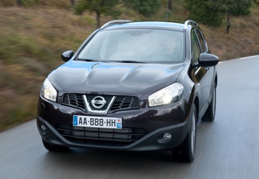 NISSAN Qashqai +2 II kombi mpv czarny przedni lewy
