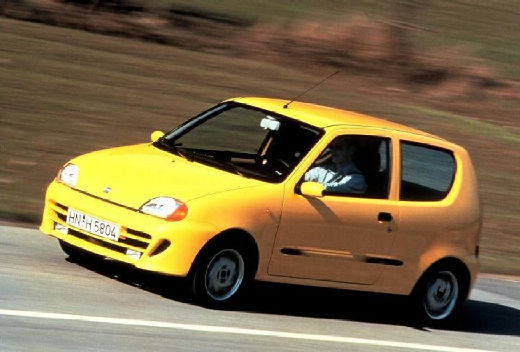 FIAT Seicento hatchback żółty przedni lewy