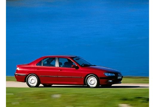 PEUGEOT 406 I sedan bordeaux (czerwony ciemny) boczny prawy