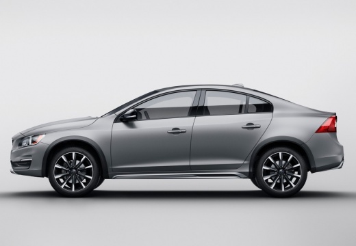 VOLVO S60 sedan silver grey boczny lewy