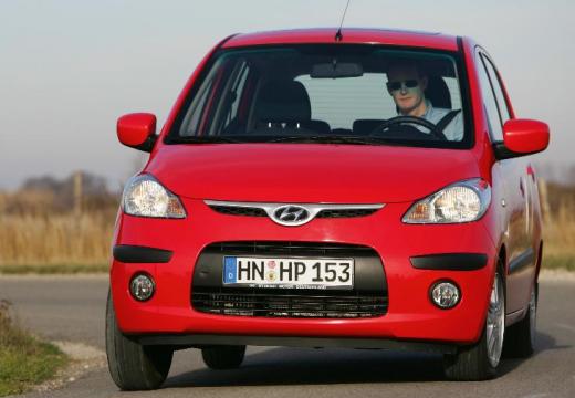HYUNDAI i10 hatchback czerwony jasny przedni lewy