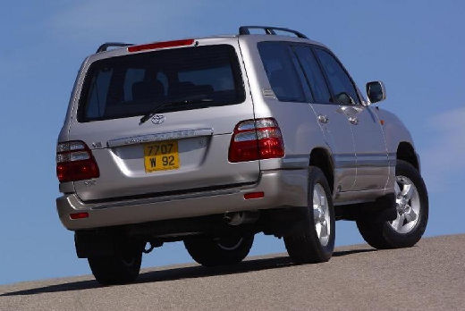 Toyota Land Cruiser 100 II kombi silver grey tylny prawy