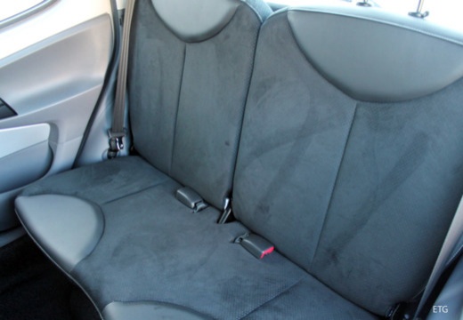 CITROEN C1 II hatchback wnętrze