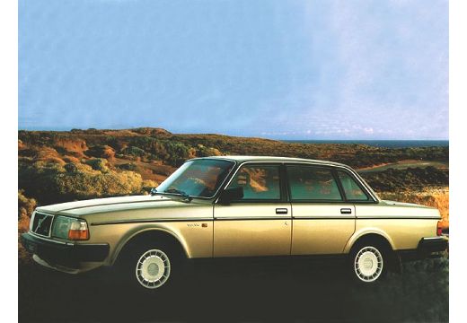 VOLVO 240 Sedan