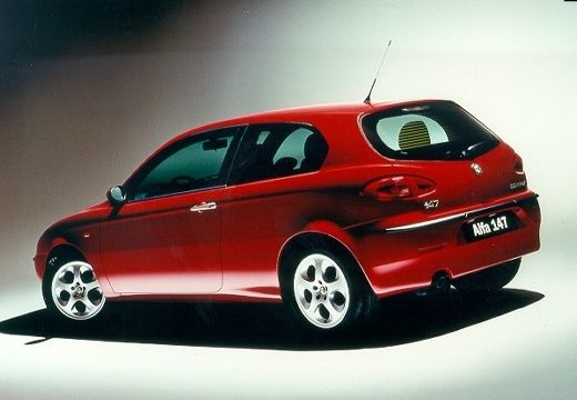 ALFA ROMEO 147 hatchback bordeaux (czerwony ciemny) tylny lewy