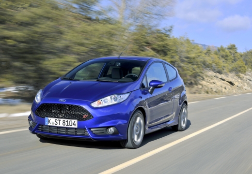 FORD Fiesta 1.25 Gold X EU6 Hatchback VIII 1.3 82KM (2015)