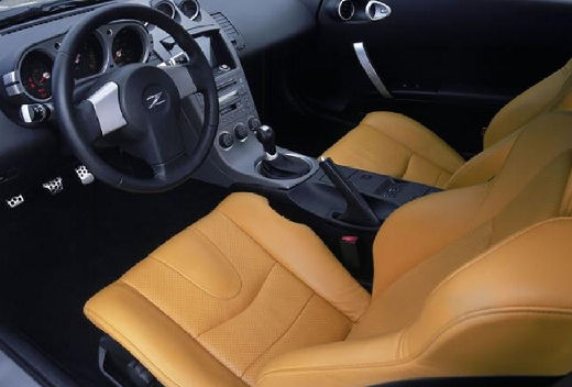 NISSAN 350 Z coupe tablica rozdzielcza