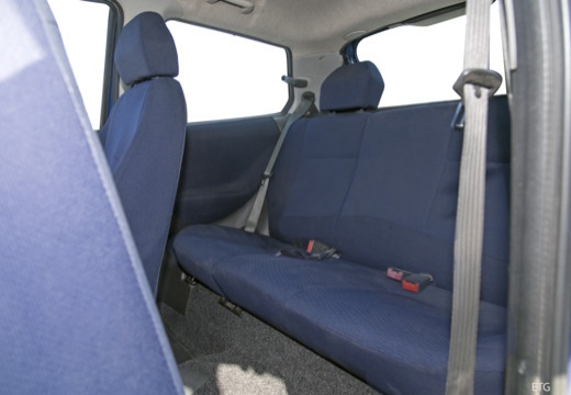 FIAT Punto II I hatchback wnętrze