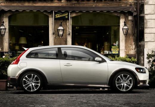 VOLVO C30 I hatchback biały boczny prawy