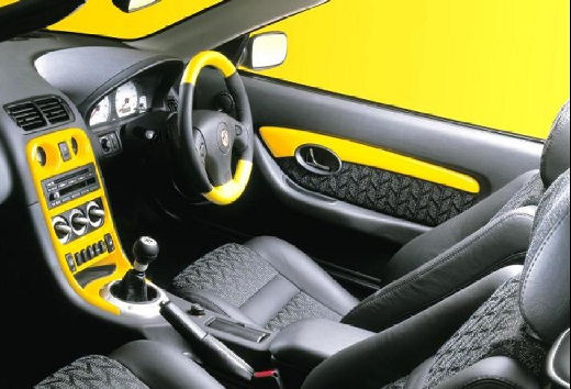 MG F I roadster żółty tablica rozdzielcza