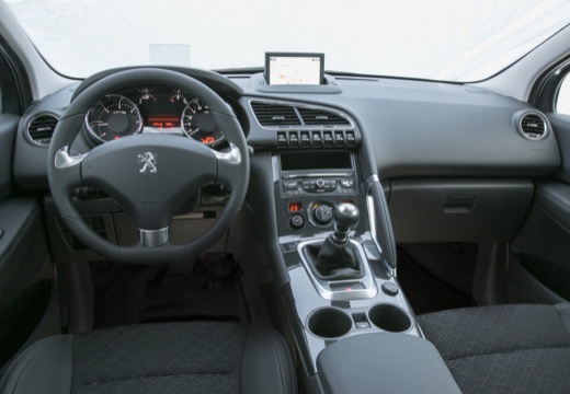 PEUGEOT 3008 hatchback tablica rozdzielcza