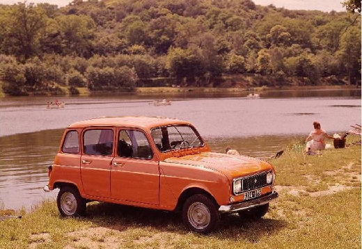 RENAULT R4 Hatchback