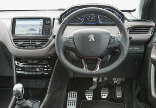PEUGEOT 2008 I hatchback tablica rozdzielcza