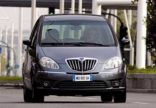 LANCIA Musa 1.6 MTJ Platino Hatchback II 120KM (diesel)