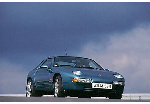 PORSCHE 928 coupe niebieski jasny przedni prawy