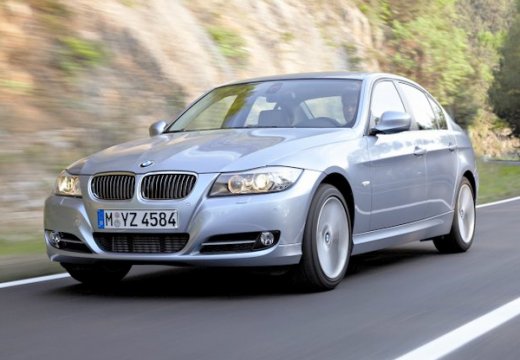 BMW Seria 3 sedan szary ciemny przedni lewy