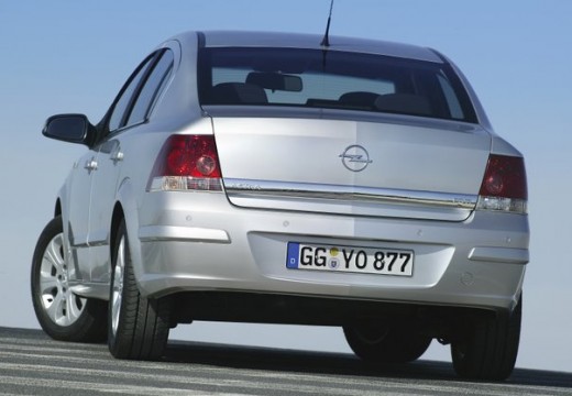 OPEL Astra sedan silver grey tylny lewy