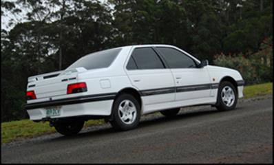 PEUGEOT 405