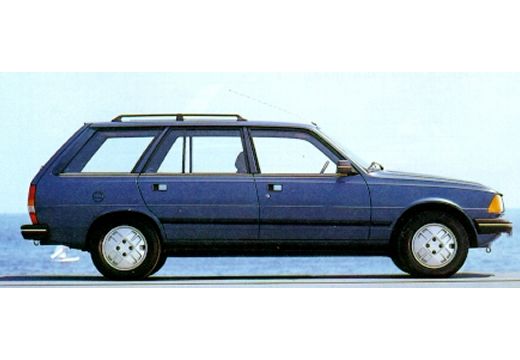 PEUGEOT 305 Break kombi niebieski jasny boczny prawy