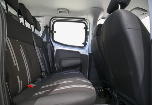 FIAT Fiorino kombi silver grey wnętrze