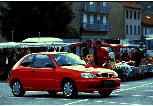 DAEWOO / FSO Lanos hatchback czerwony jasny przedni prawy