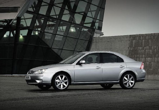 FORD Mondeo V hatchback silver grey przedni lewy