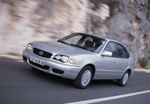 Toyota Corolla Sedan V