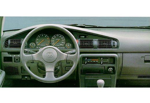 MAZDA 626 hatchback tablica rozdzielcza