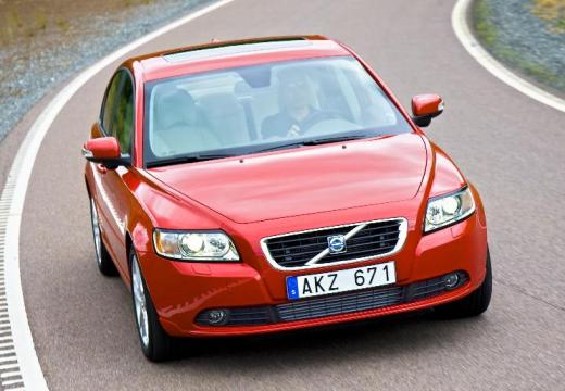 VOLVO S40 V sedan czerwony jasny przedni prawy