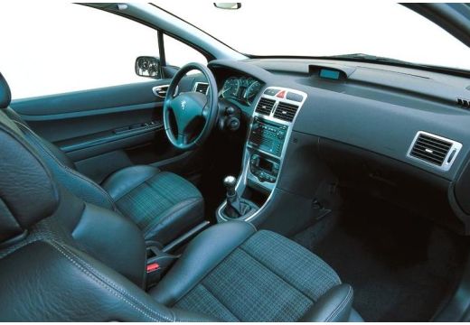 PEUGEOT 307 hatchback wnętrze