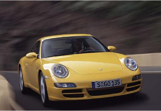 PORSCHE 911 997 coupe żółty przedni prawy