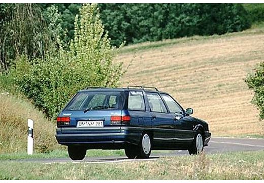 RENAULT R21 Nevada kombi niebieski jasny tylny prawy